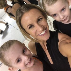 Meet your Posher, Pamela